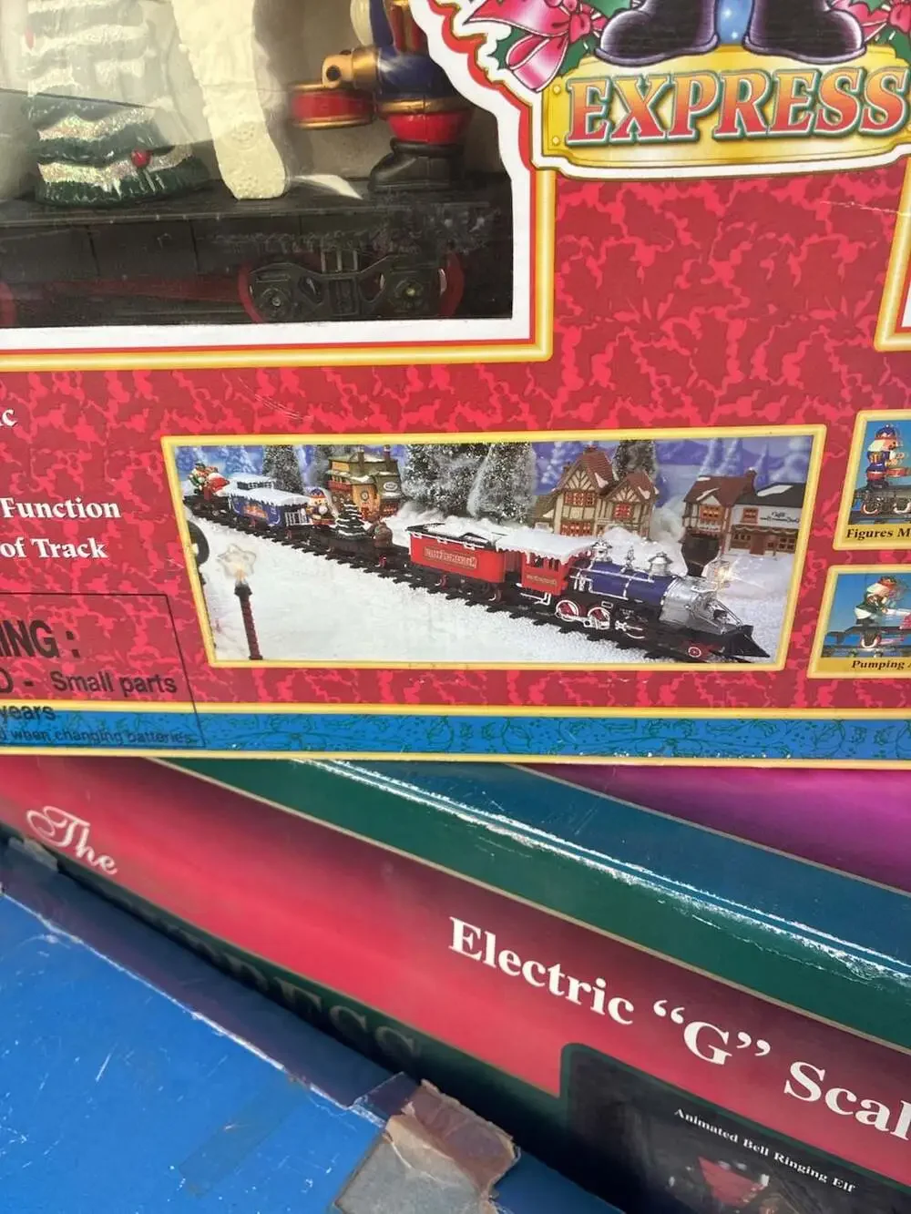 Holiday Nutcracker Express Electric G Scale Train Set